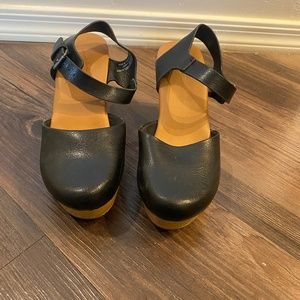 black clogs